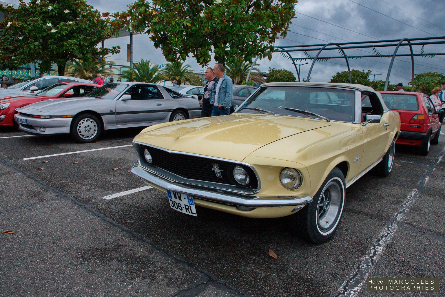 Ford Mustang-02.jpg